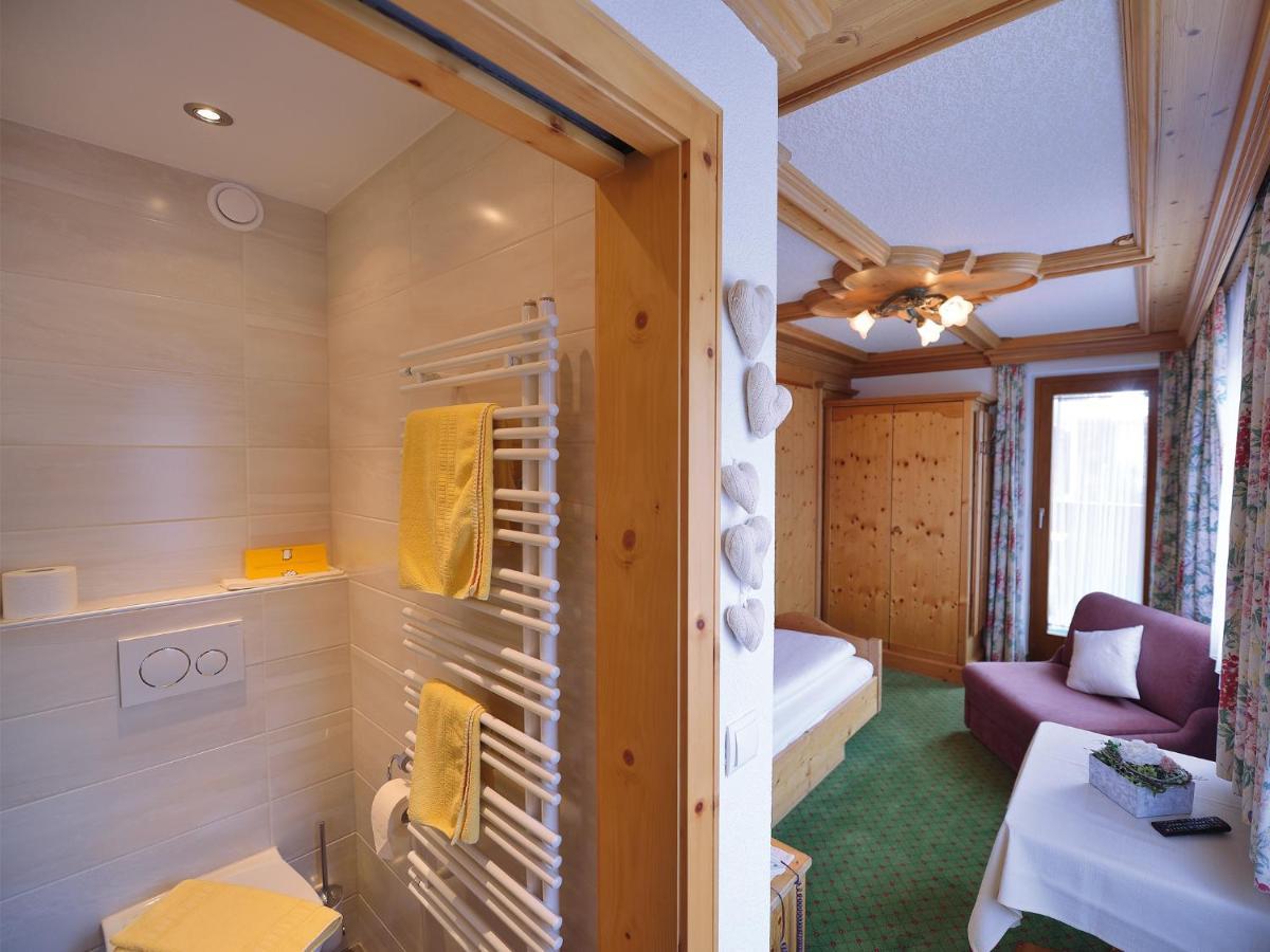 Pension Cafe Fritz Lech am Arlberg Exterior foto